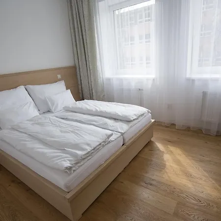 Hotel A Restaurace U Stavare *